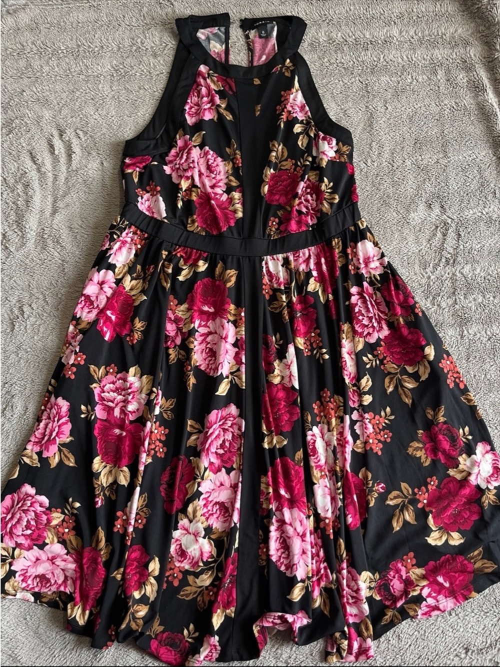Torrid black dress with burgandy/pink floral all over Size 0